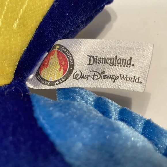 With Tags-Disney Finding Nemo-Dory Blue and Yellow Plush-9 inches - Picture 4 of 8